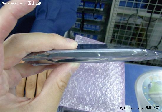 12.5mm厚:西部数据新1TB 2.5寸硬盘上市